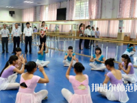 廣西2020年幼師學(xué)校有哪些專(zhuān)業(yè)可以學(xué)