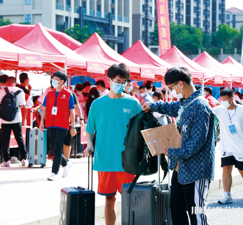 青島科技師范大學(xué)嶗山校區(qū)2023年報名條件、招生要求、招生對象 